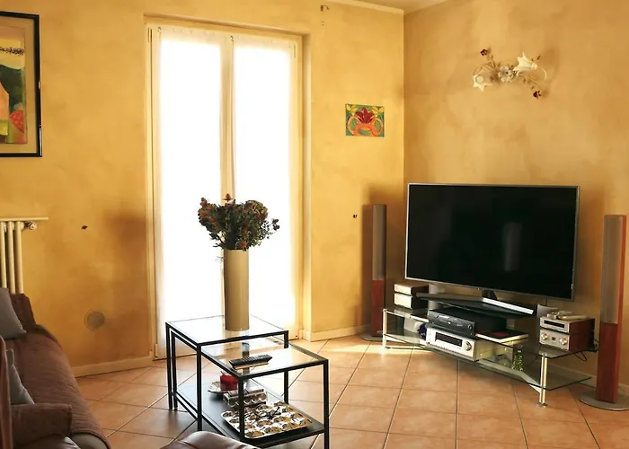 Cozy Haven 아파트 시르미오네